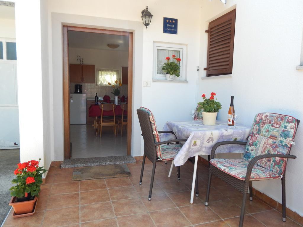 Apartment Strmac Labin  Phòng bức ảnh